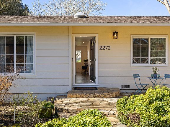2nd image of 2272 W Park Avenue