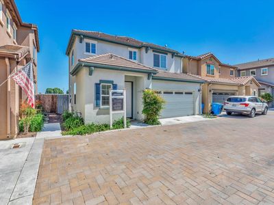 254 Slate Ave, Hollister, CA, 95023