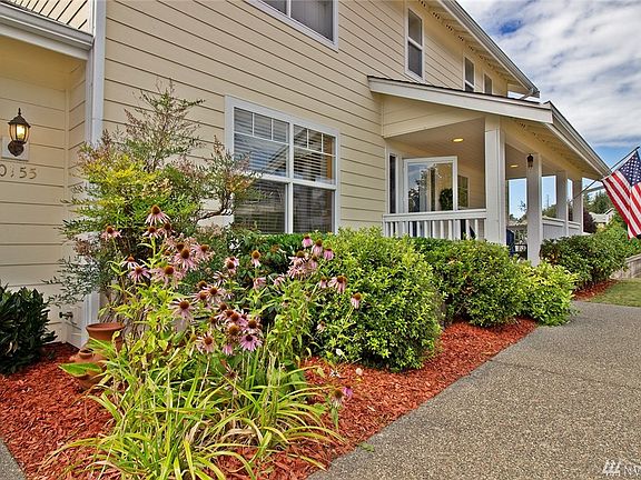 Enjoy sitting on the spacious front porch!
