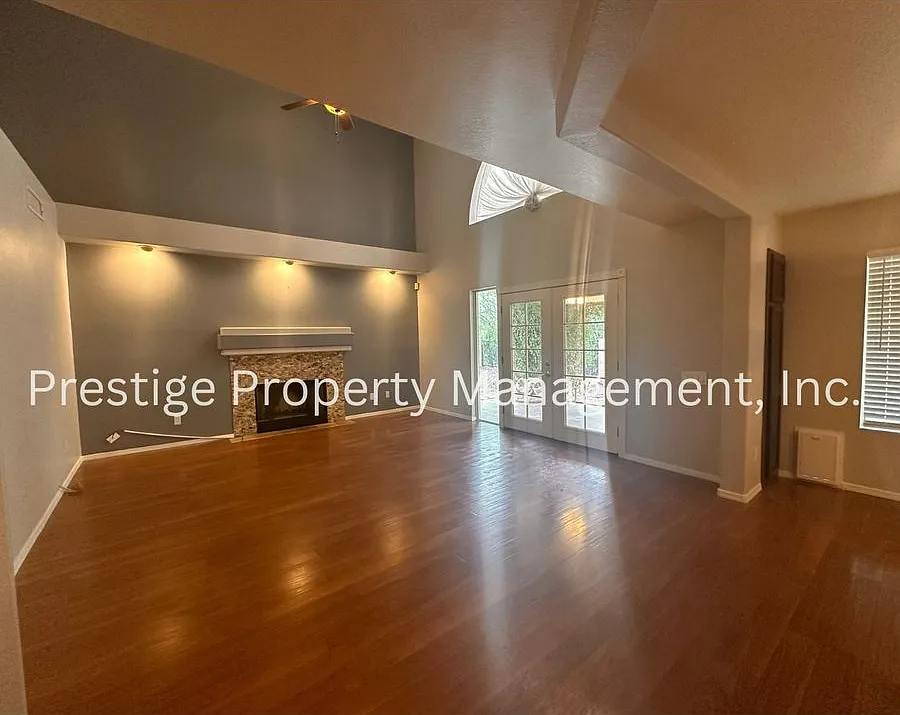 Beautiful 4bd 2ba Home in Oro Valley — Photo 2