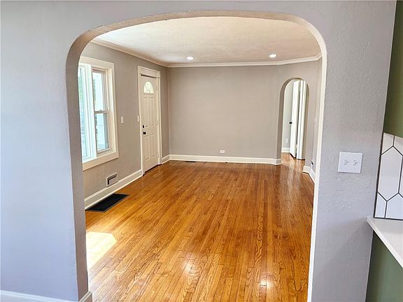 5th image of 5508 Nall Ave