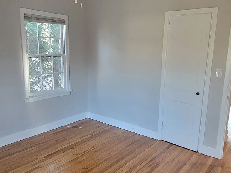321 W Howard Ave #A — Photo 13