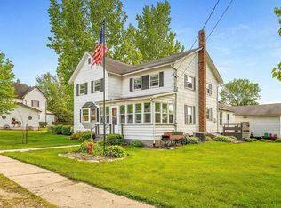 501 S Water St, Warren, IL 61087