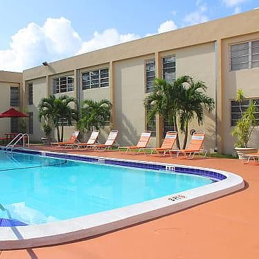 3rd image of 7035 Miami Gardens Dr APT D503