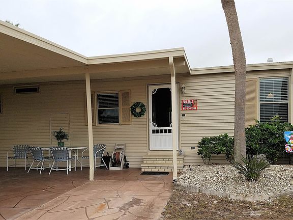 2nd image of 2149 Bayou Dr S