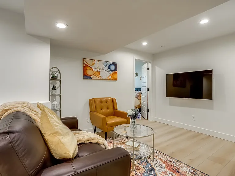 9765 Dunning Cir #BASEMENT — Photo 16