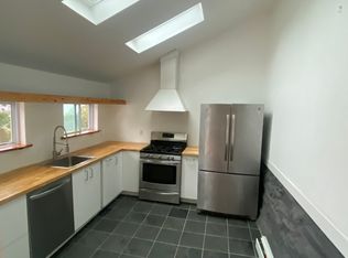 1755 Harpswell Islands Rd #B, Orrs Island, ME 04066