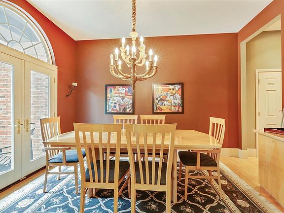 5th image of 1419 Wild Foxfire Ln