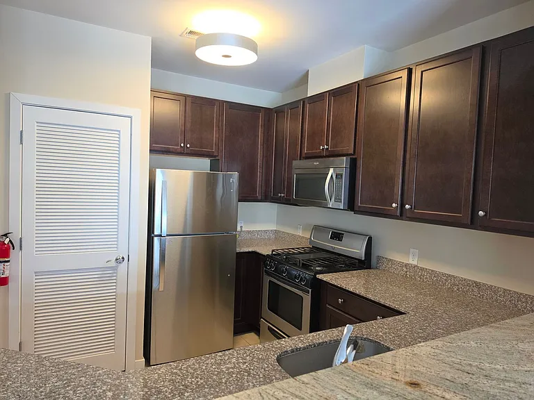 123 Tower Blvd — Photo 9