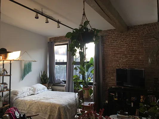 Rented by Owner | media 3
