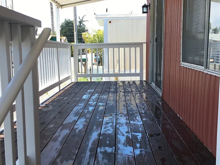 692 38th Ave — Photo 2