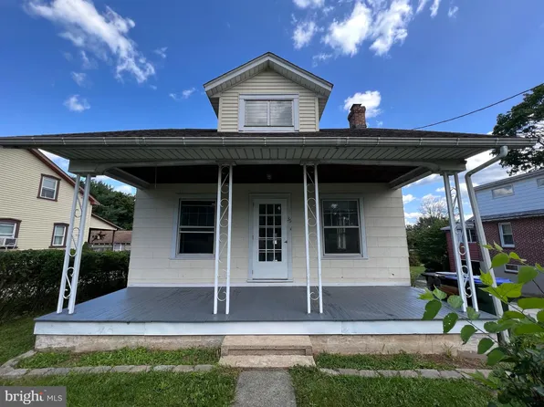 36 Wilson Ave, Gilbertsville, PA 19525