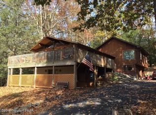 3076 Valhalla View Dr N, East Stroudsburg, PA 18301