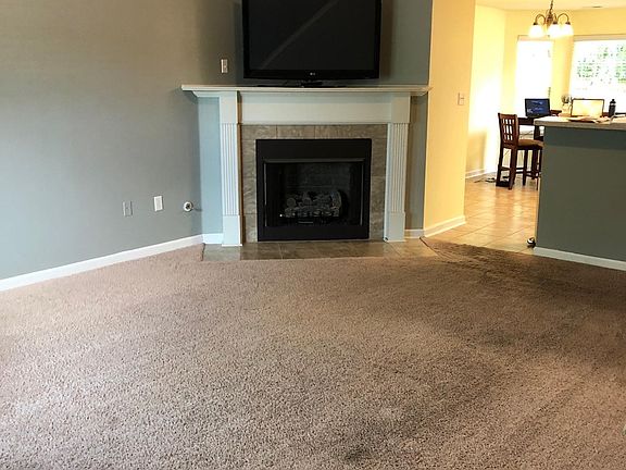 5th image of 9832 White Poplar Dr