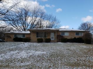 53215 Dryden St, Shelby Township, MI