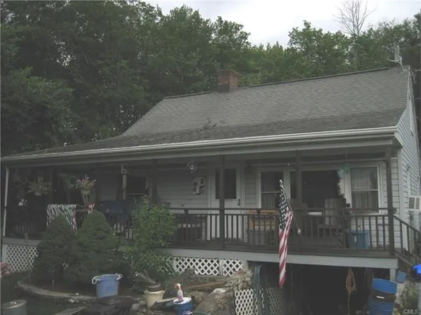 35 Anderson Rd, Sherman, CT 06784