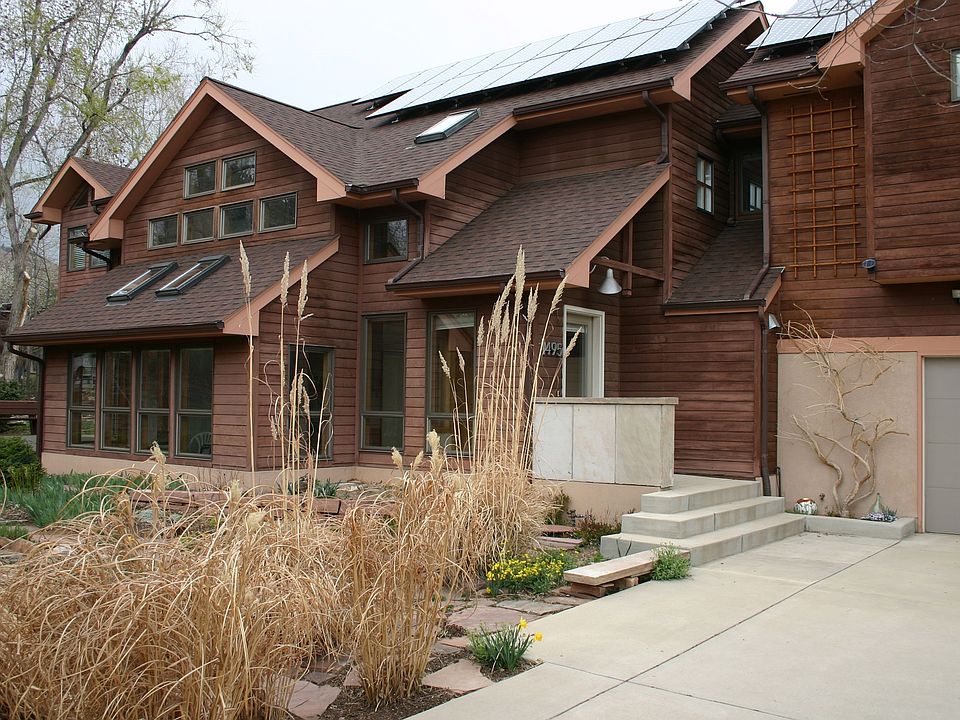 Stunning sunlit contemporary