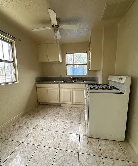 15404 S Atlantic Ave #1 — Photo 2
