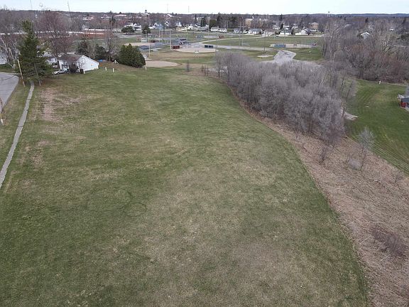 5th image of Redding Rd