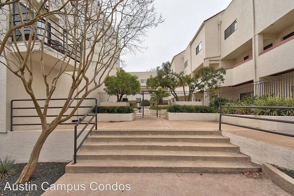 Unit Photo - 2605 Enfield Rd #215