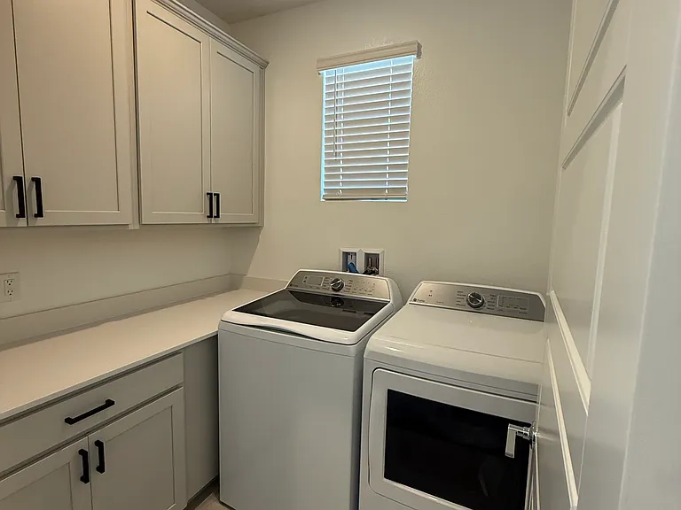 4185 Paragon Crest Ct — Photo 27