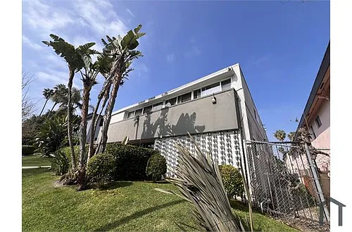 3849 Stevely Ave Photo 1