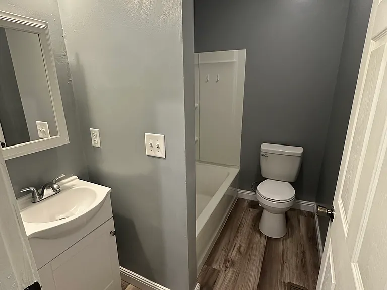full bathroom