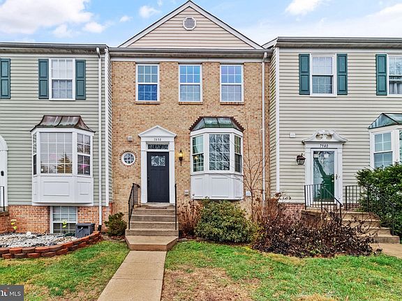 2nd image of 7938 Gunston Woods Pl