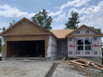 908 Ingleside Dr, Pleasant Hill, MO, 64080