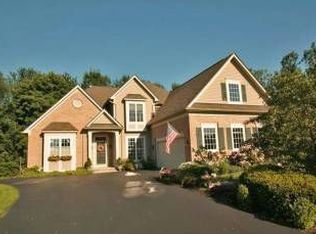 34 Brantley Way, Penfield, NY 14526
