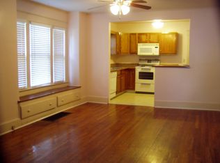 1424 S Hardy Ave, Independence, MO 64052