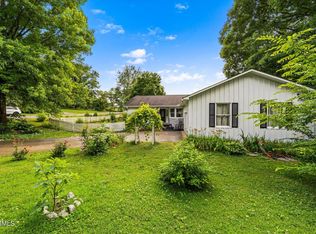1203 Parks Ferry Rd, Friendsville, TN 37737