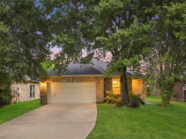 3719 Nichols Ave, Dickinson, TX 77539