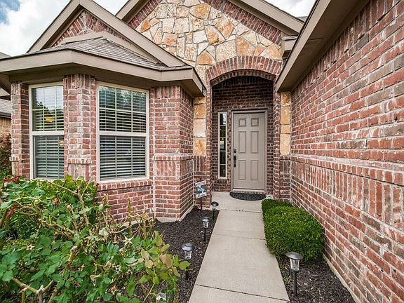 5th image of 1605 Bluebird Dr