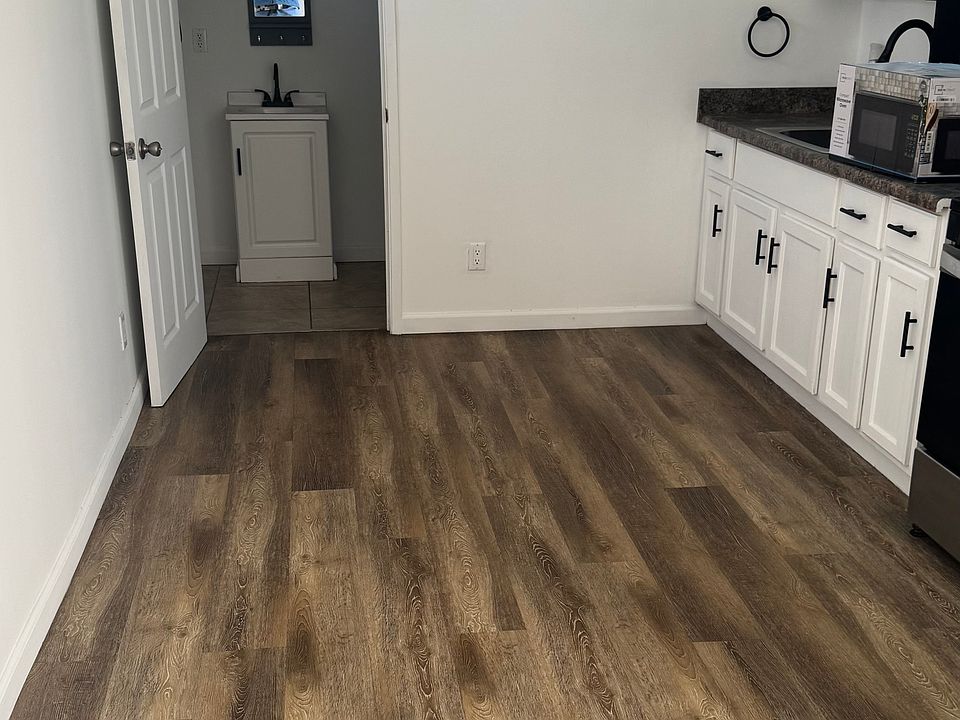 1st image of 5507 S Wilton Pl Unit 1