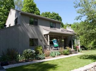 16 Scott St, Norwalk, CT 06851
