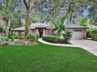 2010 Marye Brant Loop S, Neptune Beach, FL 32266