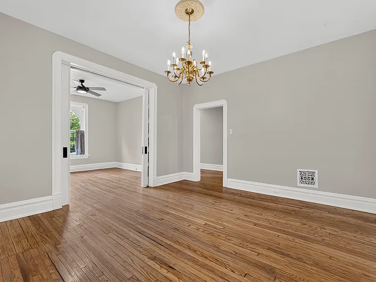 4325 Maryland Ave — Photo 16