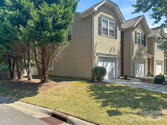 2nd image of 7737 Abigail Glen Dr