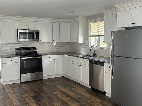 3rd image of 749 Old Wilmington Rd