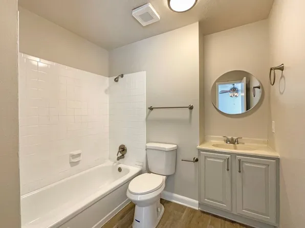 1400 Golden Cir APT 109, Golden, CO 80401