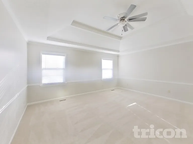 11009 W 131st St — Photo 11