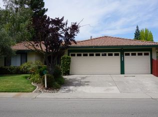 1332 Greenborough Dr, Roseville, CA 95661