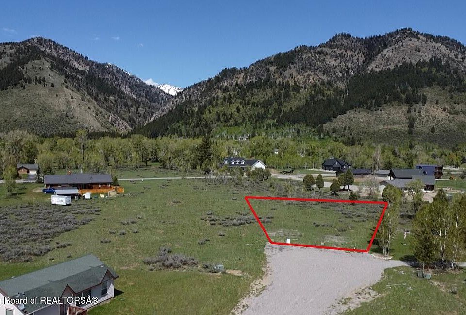 1st image of 36 Ponderosa Cir