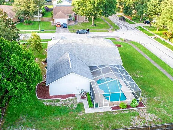 3rd image of 12205 Kelp Ln