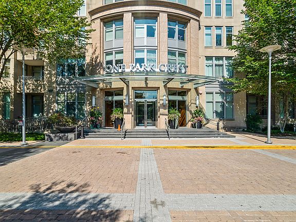 Outdoor Area 