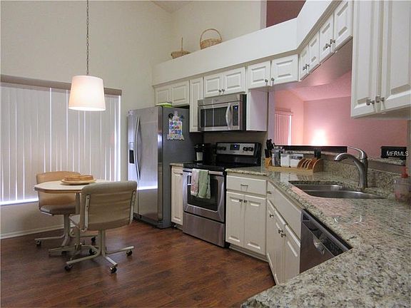 4th image of 2788 Wesleyan Dr