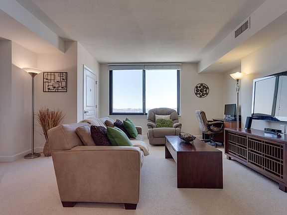 3rd image of 2451 Midtown Ave #1519