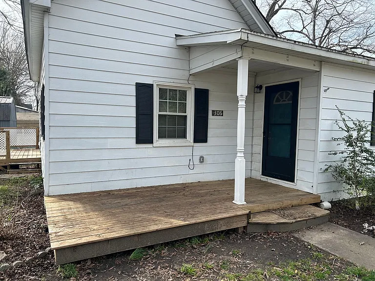 306 Walnut St — Photo 28