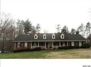 98 Nancy Hanks Pl, Belmont, NC 28012